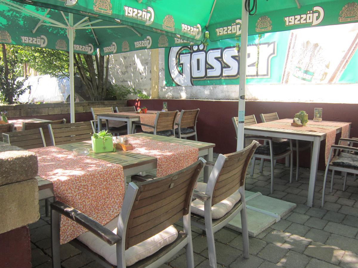 Guest House Veronika Kocevje Buitenkant foto